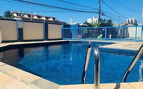 Lindo Apto Praia Martin de Sá com Piscina e Wi-fi Perto do Mar!!